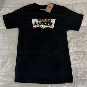 Levi’s Short Sleeve T-Shirt